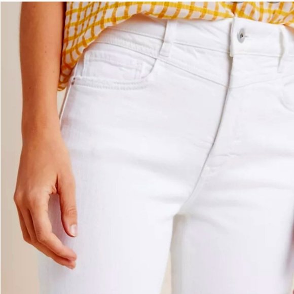Anthropologie Pilcro Ultra High-Rise Slim Straight Jeans, White 32 - Picture 2 of 9